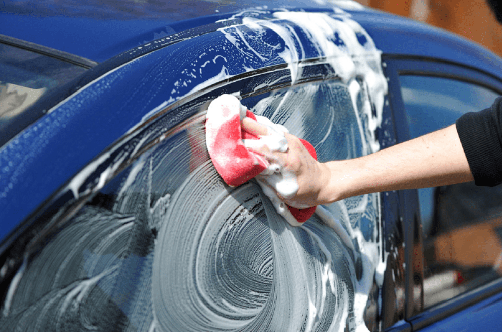 Complete car wash service